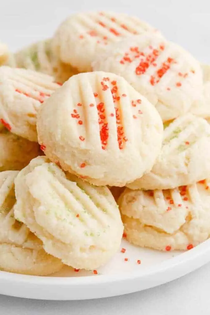 30 Easy Christmas Cookies Recipes Everyone Will Love 12 image 12