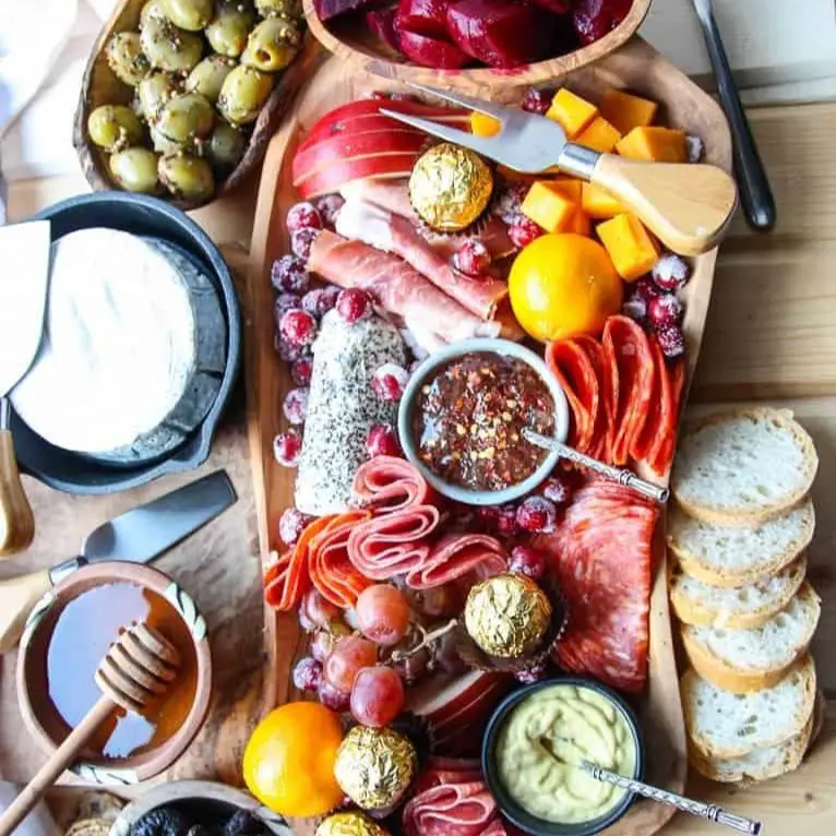 20 Festive Christmas Charcuterie Board Ideas 13 image 2